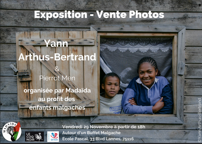 une exposition photo de Yann Arthus-et Pierrot Men